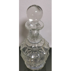 Awesome Vintage Net Designed Clear Glass Decanter Carafe