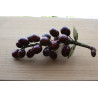 Polished Stone Fruit Sculptures Red Stone Grape Cluster with Jadeite Leaves